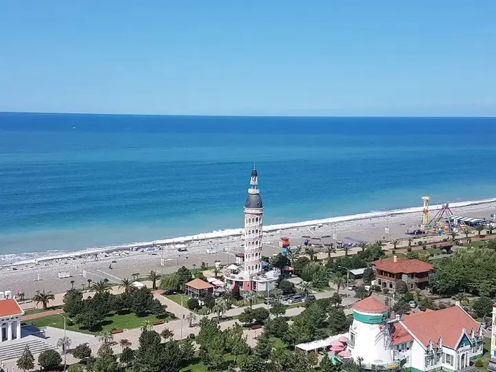 Батуми: Orbi Sea Towers