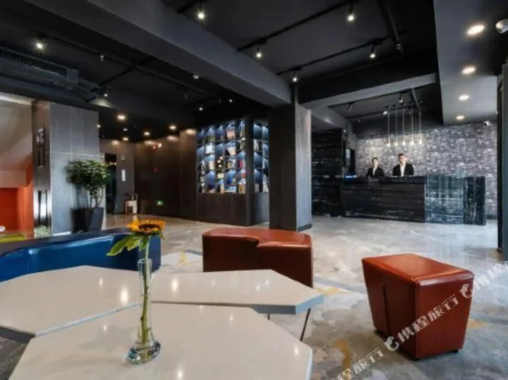 Шэньян: Super 8 Hotel Shenyang Wu Ai