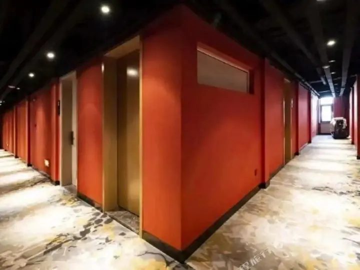 Шэньян: Super 8 Hotel Shenyang Wu Ai