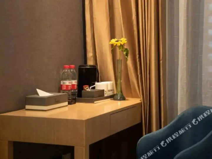 Шэньян: Super 8 Hotel Shenyang Wu Ai