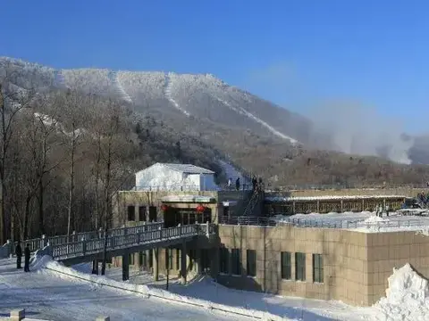 Харбин: Xueyou Tianxia Hotel