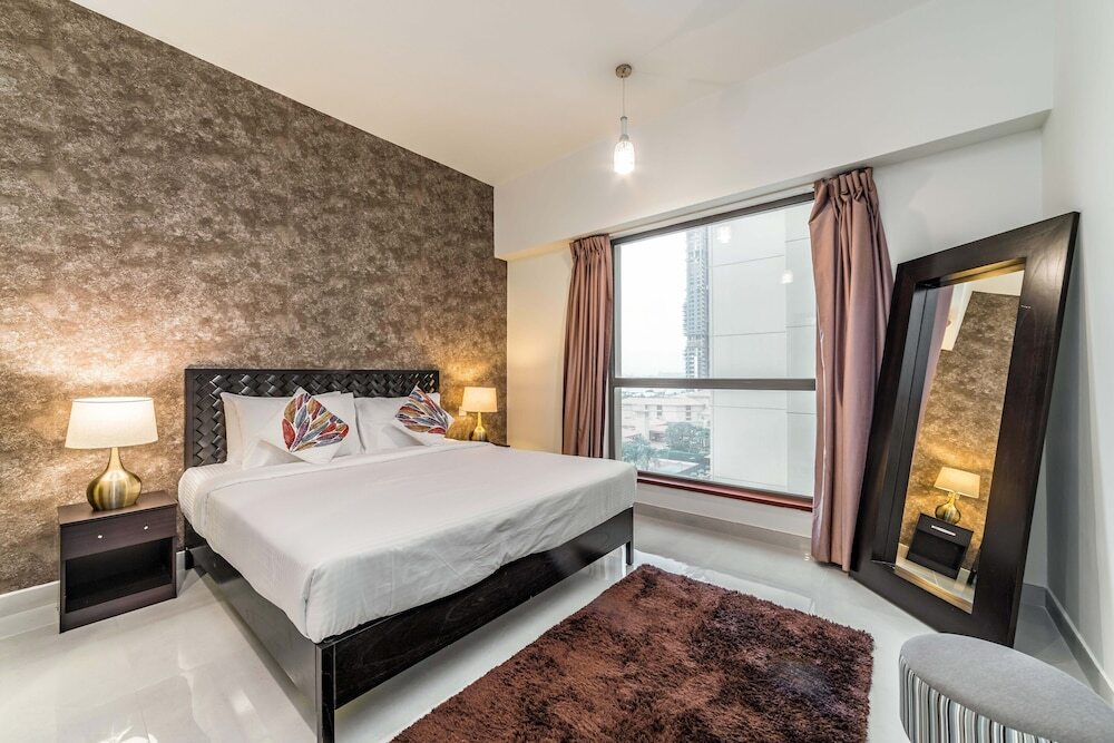 Дубай: City Nights JBR 4 bedroom sadaf 4