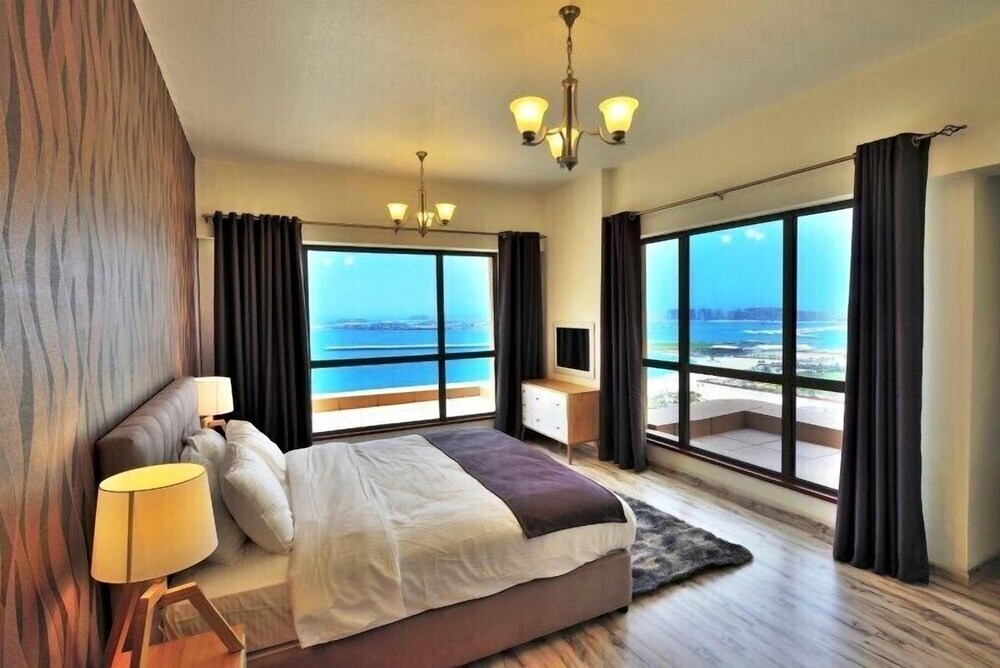 Дубай: City Nights JBR 4 bedroom sadaf 4