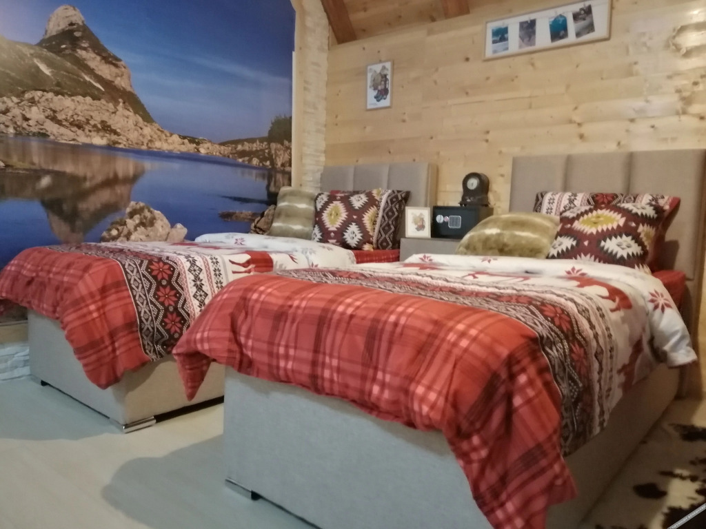Жабляк: Apartmani RUNOLIST