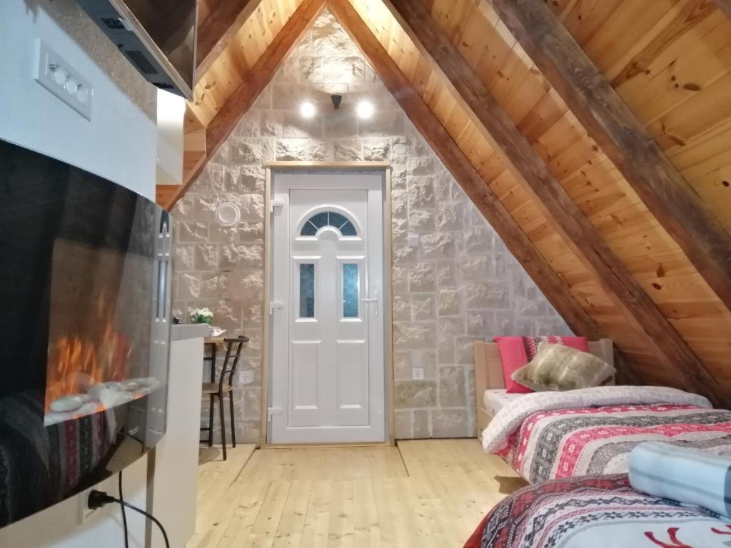 Жабляк: Apartmani RUNOLIST