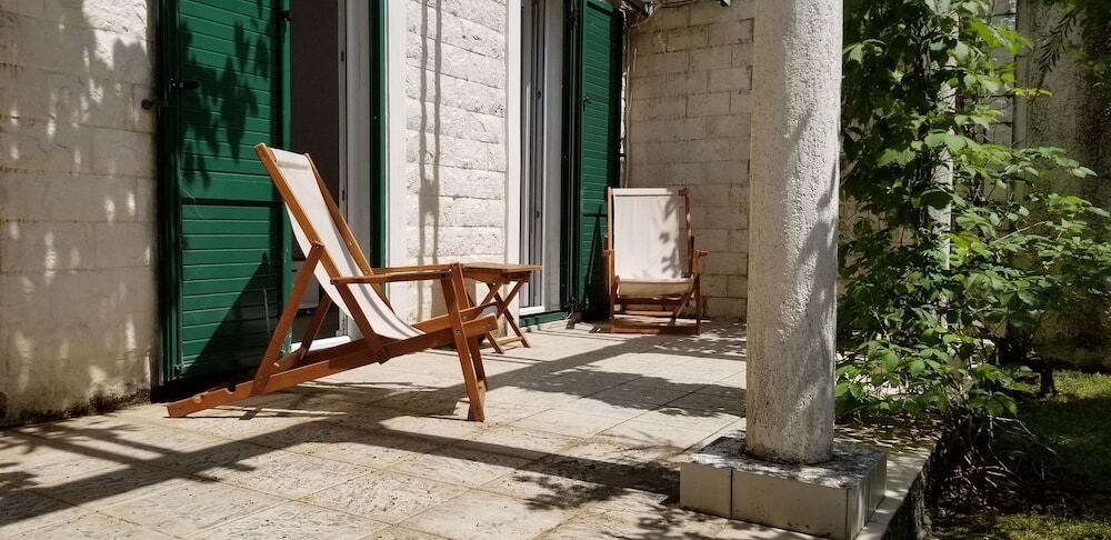 Доброта: Green Village Kotor