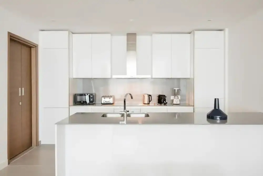 Дубай: Mawiya 103 In Dubai With 1 Bedrooms And 2 Bathrooms