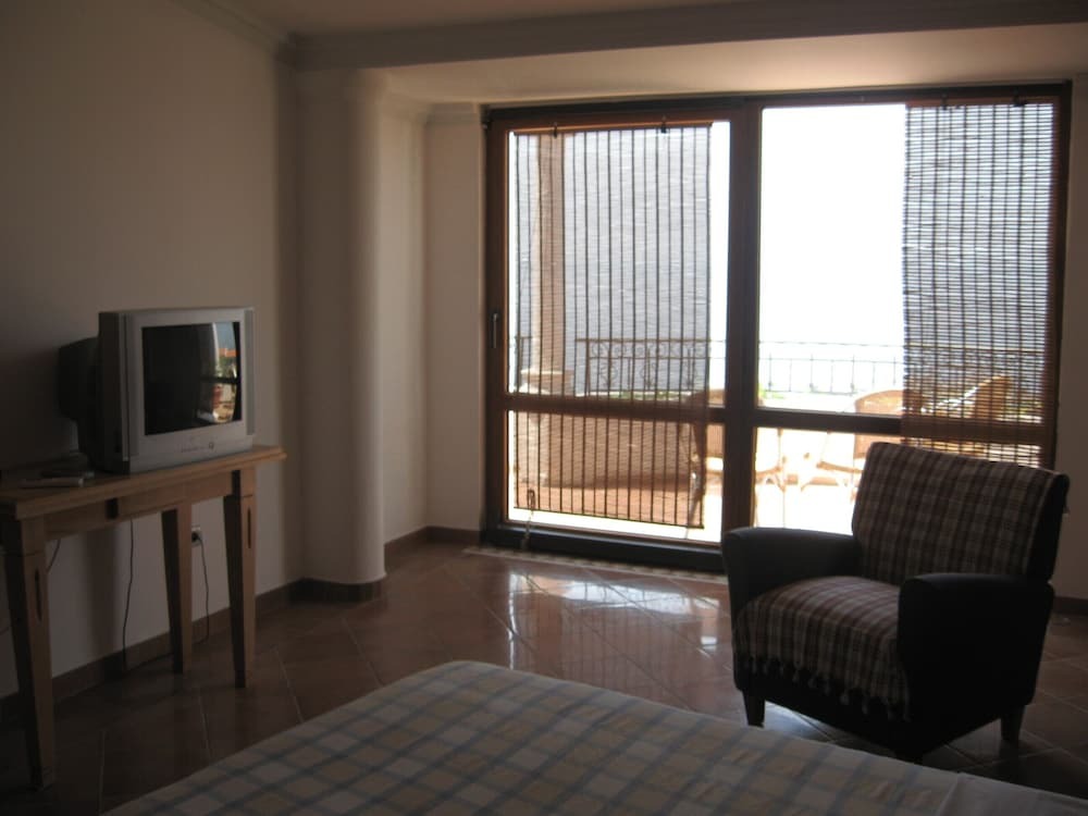 Levantin Inn 122 Suite Sea View N14 — фото 4