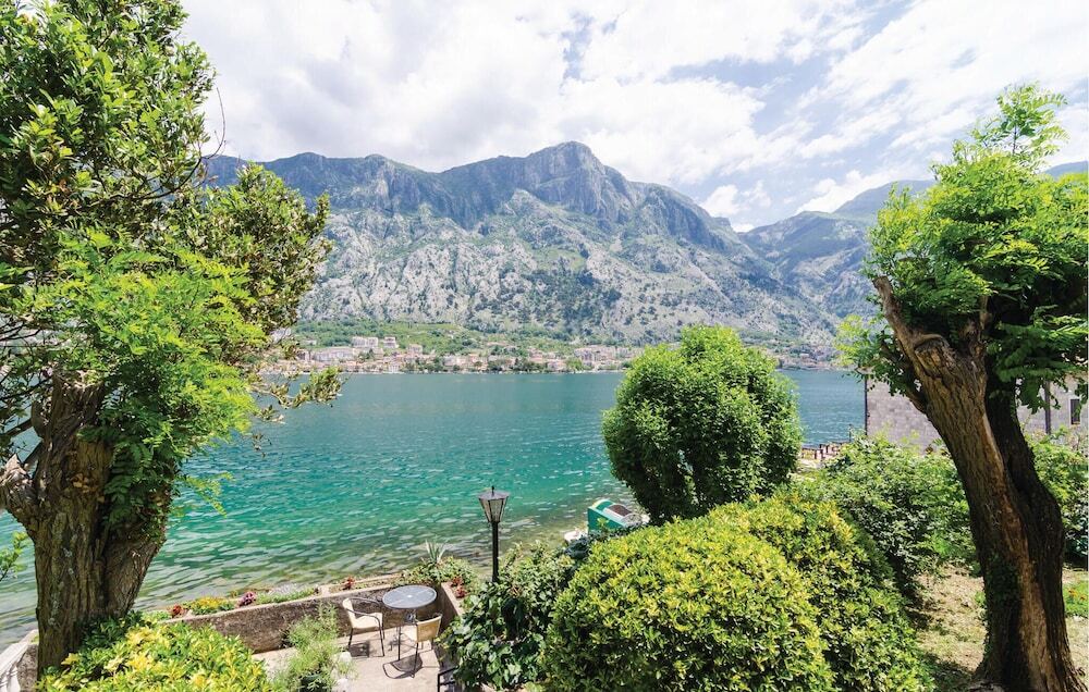 Доброта: Beautiful Home in Kotor With Wifi and 1 Bedrooms