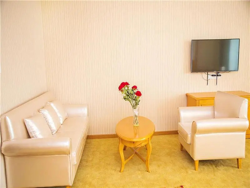 Чунцин: Vienna 3 Best Hotel Chongqing Tongliang Qianneng Building