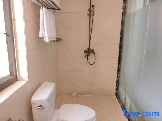 Харбин: Chianti 45° Holiday Hotel (Harbin West Railway Station Hasi Wanda Plaza)