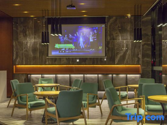 Тайчжоу: Parfik 3D Film Hotel (Wenling Zeguo Passenger Transport Center)