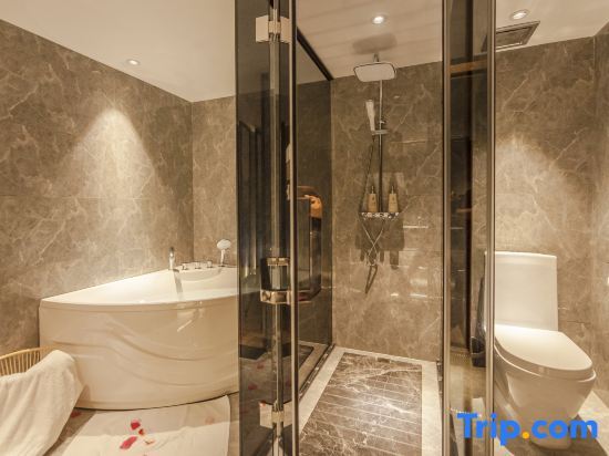 Тайчжоу: Parfik 3D Film Hotel (Wenling Zeguo Passenger Transport Center)