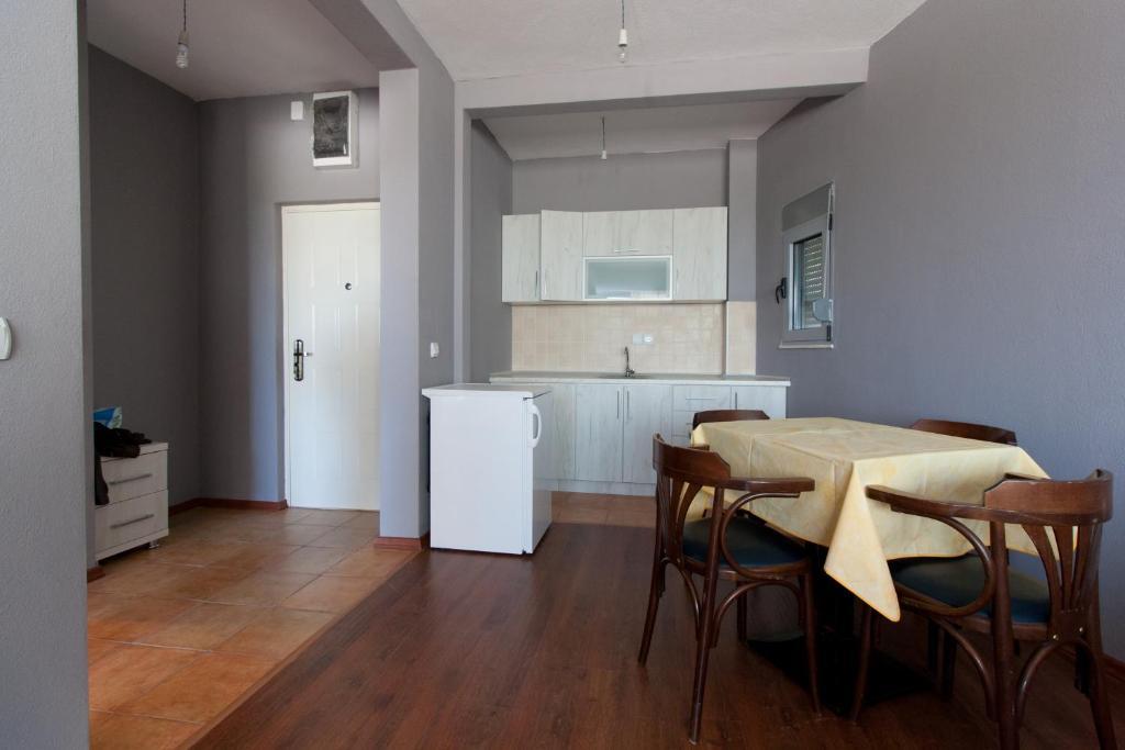 Ульцинь: Art I Apartments
