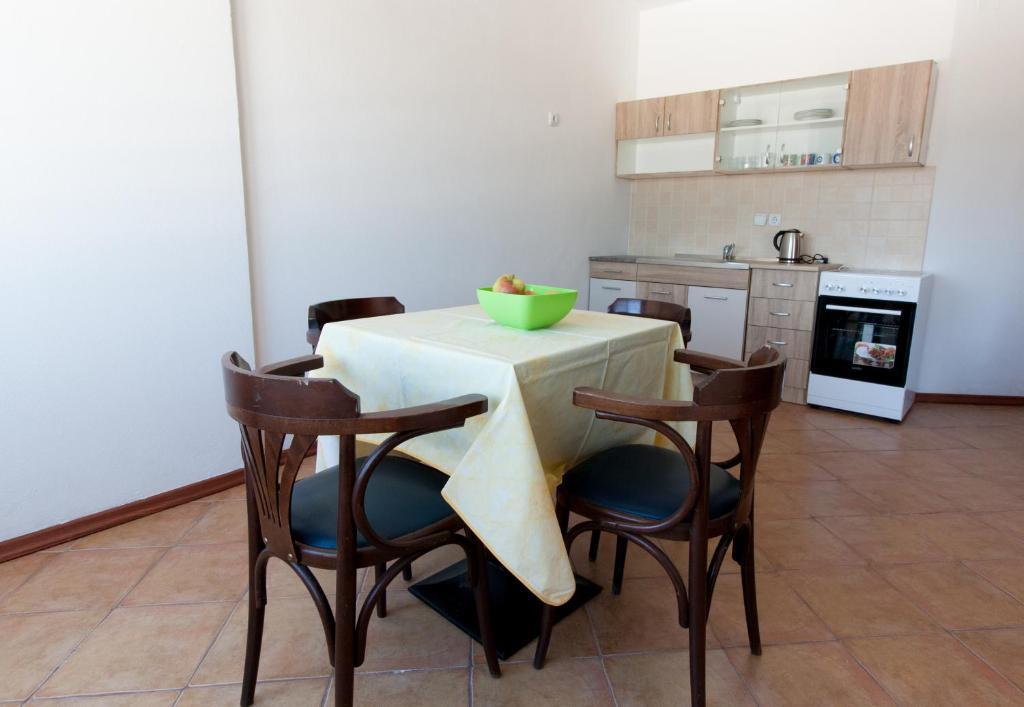 Ульцинь: Art I Apartments