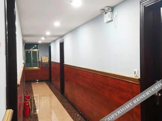 Цзеян: 365 Business Hotel (Puning No.2 Middle School Experimental School Branch)