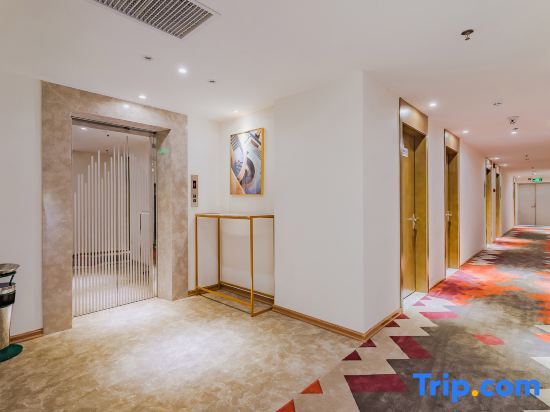 Хойчжоу: Berman Hotel (West Lake, Huicheng, Huizhou)