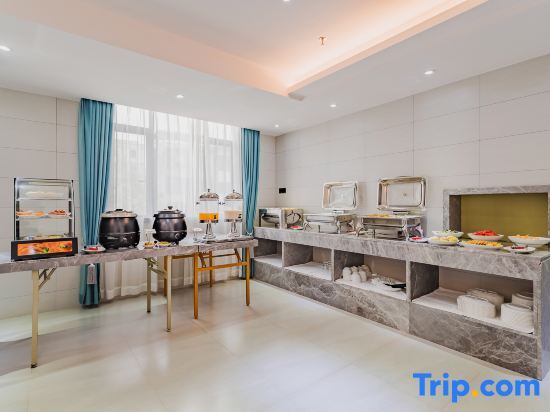 Хойчжоу: Berman Hotel (West Lake, Huicheng, Huizhou)