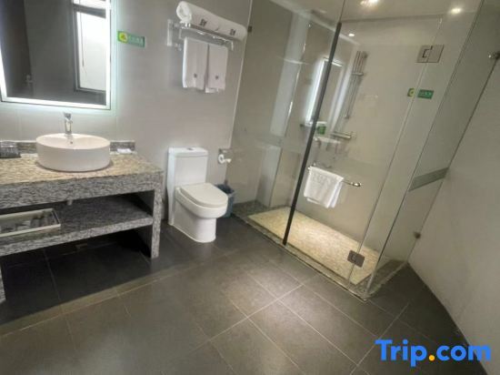 Хойчжоу: Berman Hotel (West Lake, Huicheng, Huizhou)