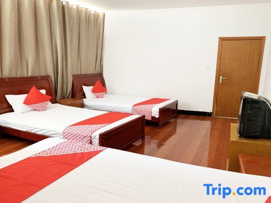 Цзиндэчжэнь: OYO  fuliang hongyuan road hotel
