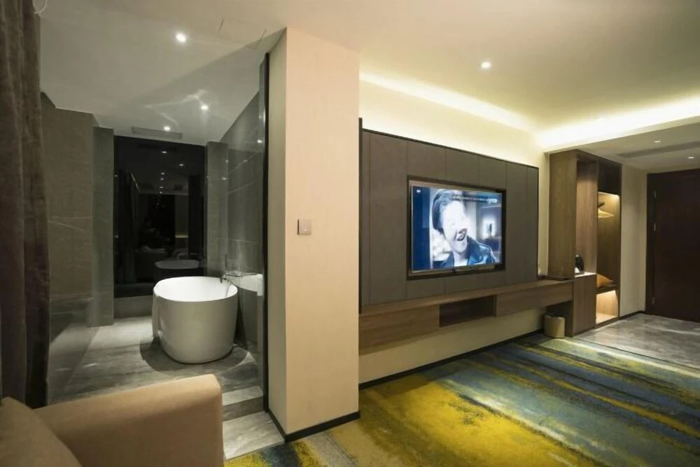 Янгиианг: Star Hyatt Smart Hotel