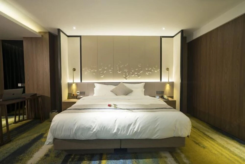 Янгиианг: Star Hyatt Smart Hotel