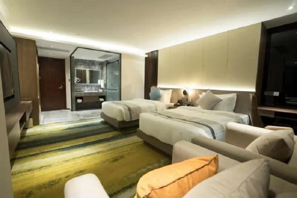 Янгиианг: Star Hyatt Smart Hotel