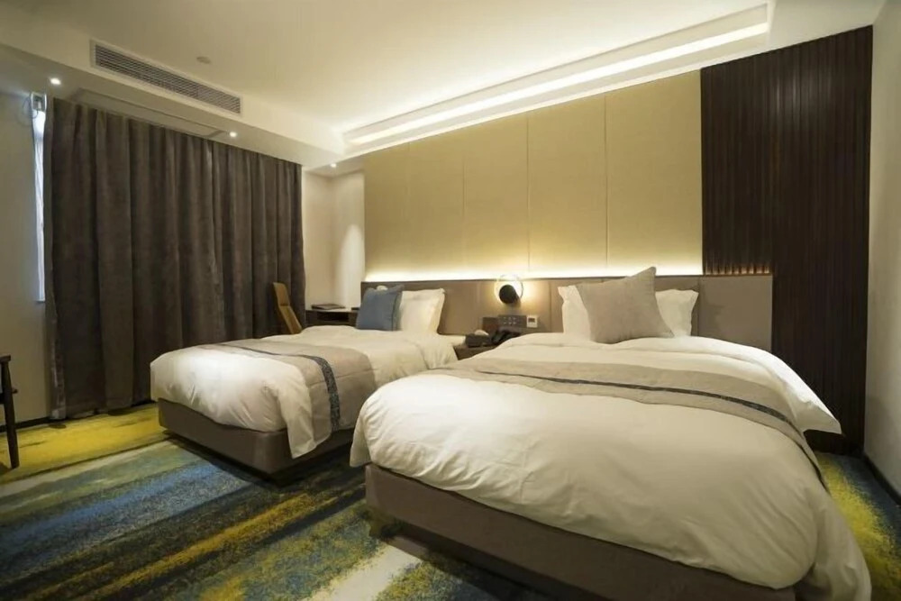 Янгиианг: Star Hyatt Smart Hotel