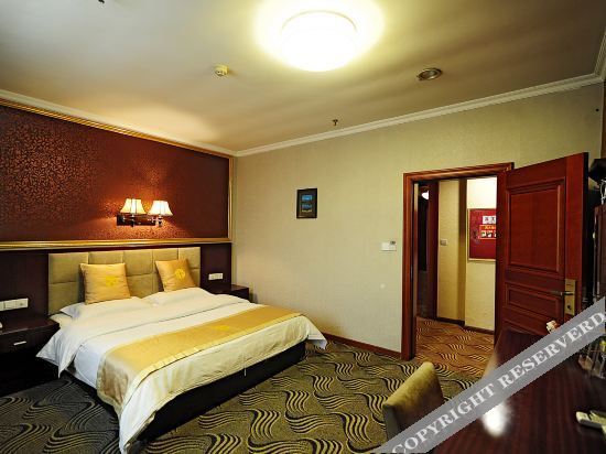Лучжоу: Oyo Luzhou Huitong Hotel