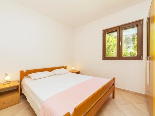 Петровац: Apartment Orange