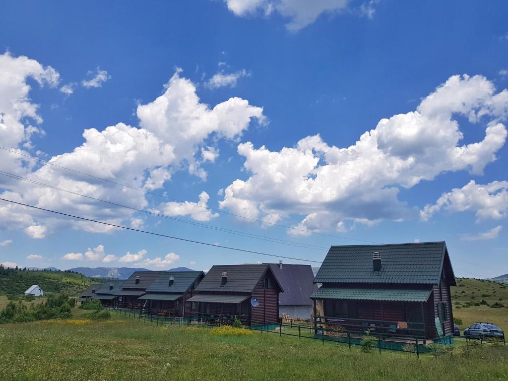 Жабляк: Family lux Apartments