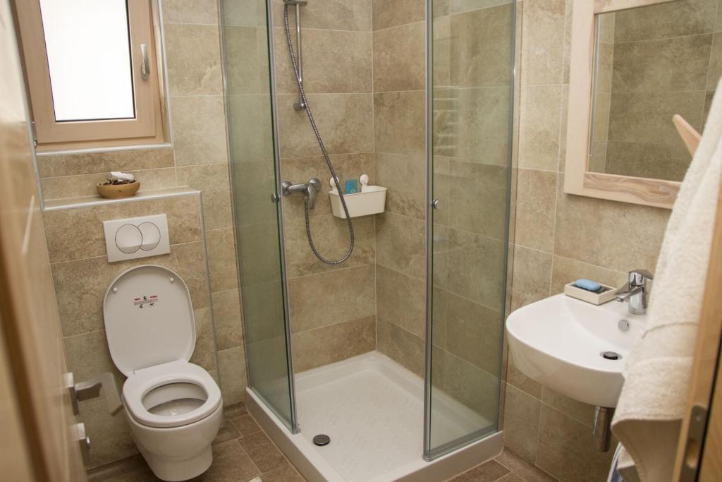 Сутоморе: Apartments Brežanin