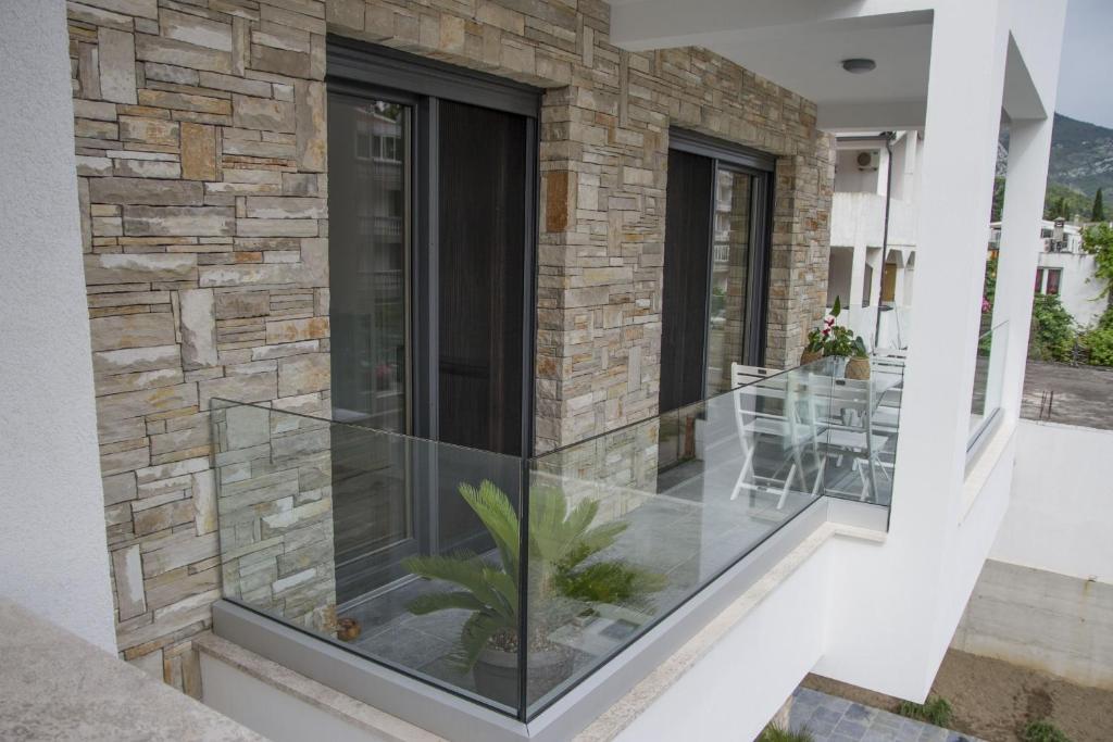 Сутоморе: Apartments Brežanin