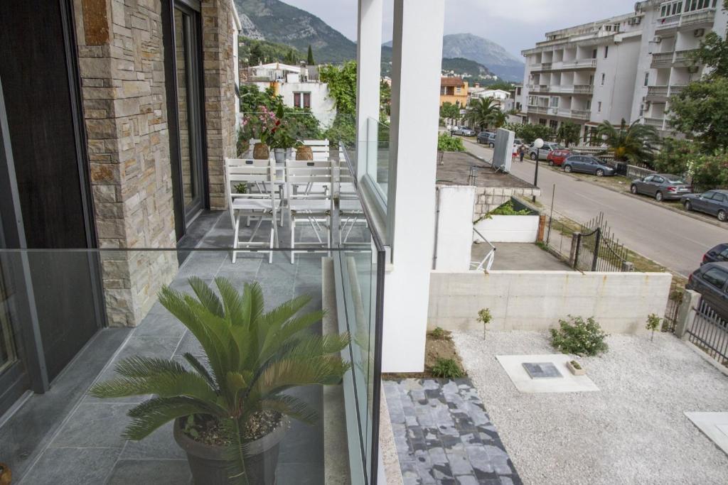 Сутоморе: Apartments Brežanin