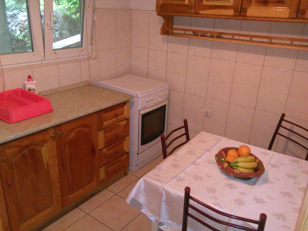 Сутоморе: Apartmani Pikula