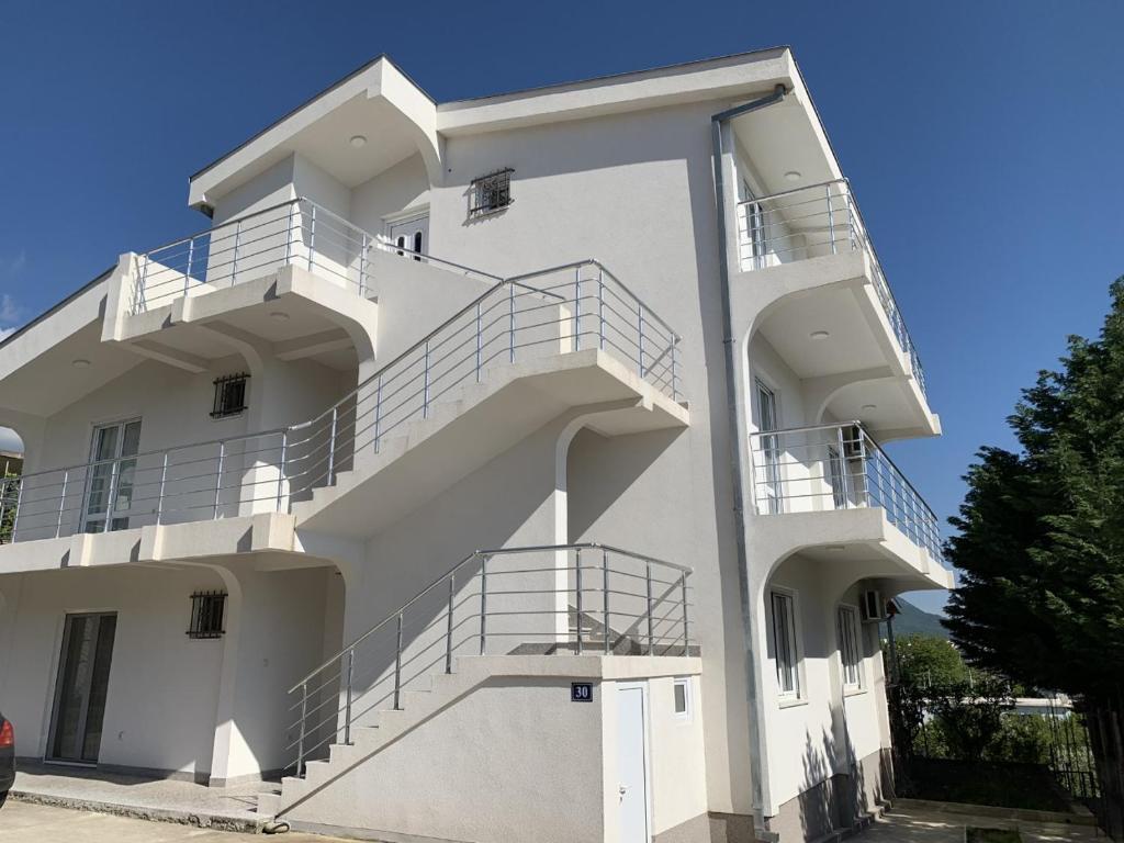 Бар: Gosa Apartments