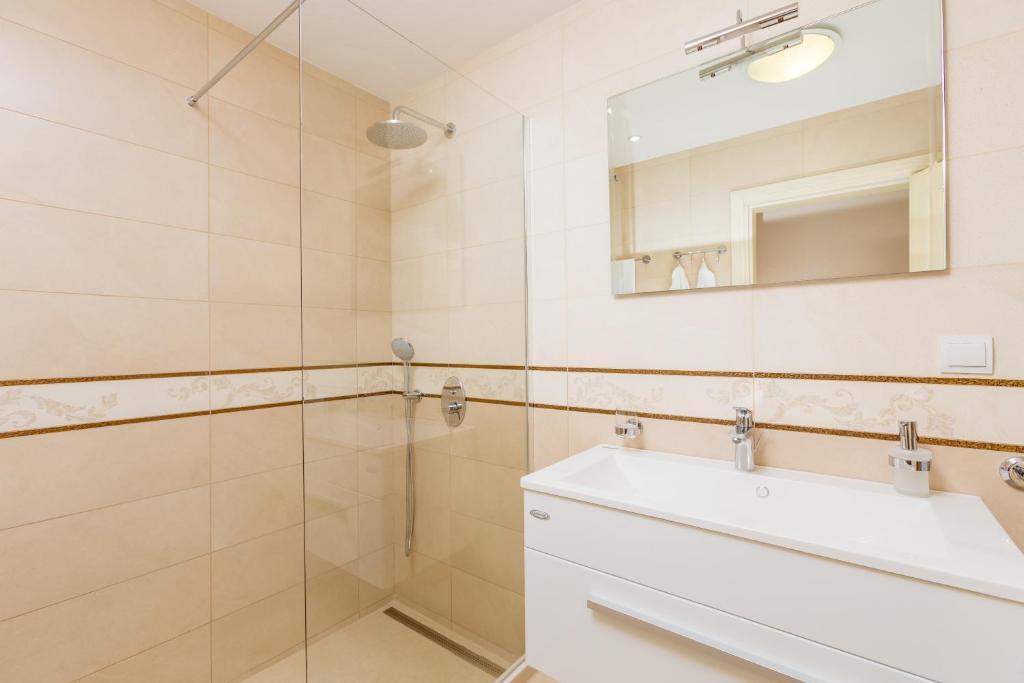Доброта: Apartments MarijaZ