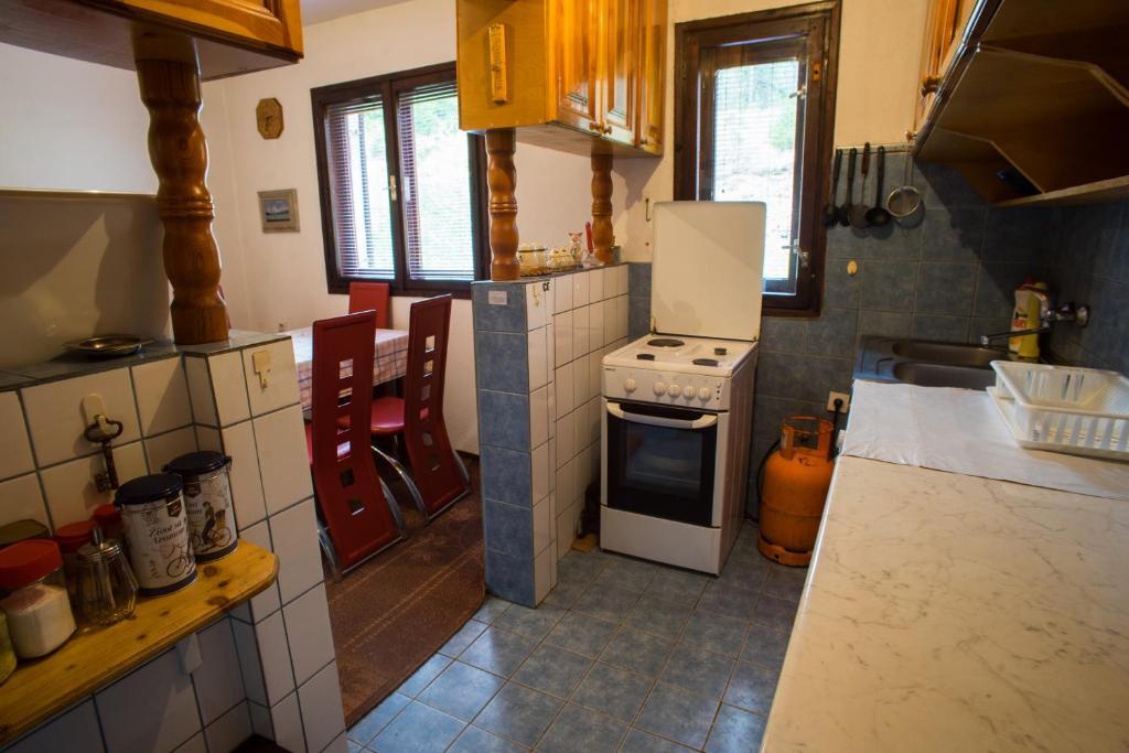 Жабляк: Guest house Jezera