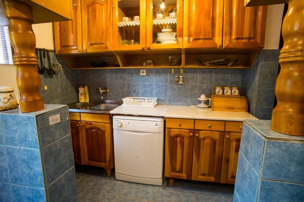 Жабляк: Guest house Jezera