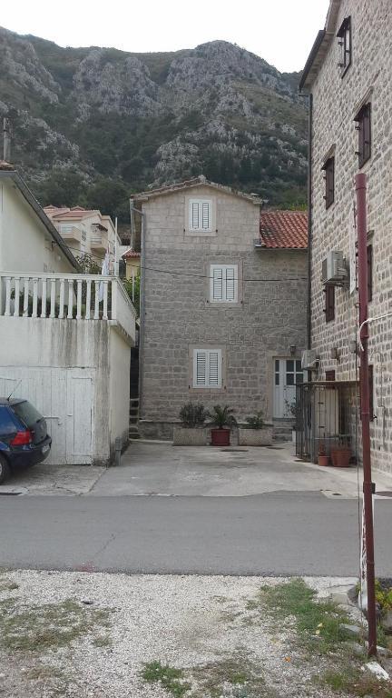 Доброта: Apartment Radovic