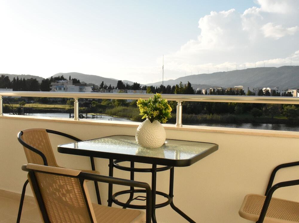 Ульцинь: Apartments Aristokrata