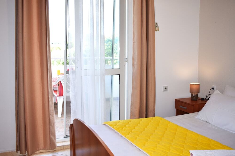 Ульцинь: Apartments Aristokrata