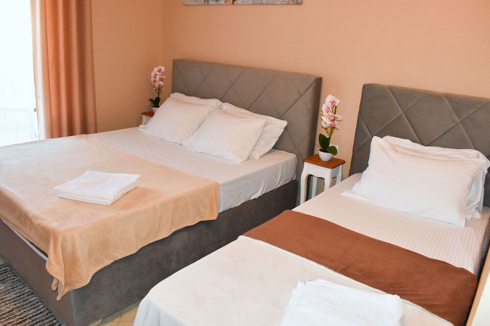 Ульцинь: Apartments Aristokrata
