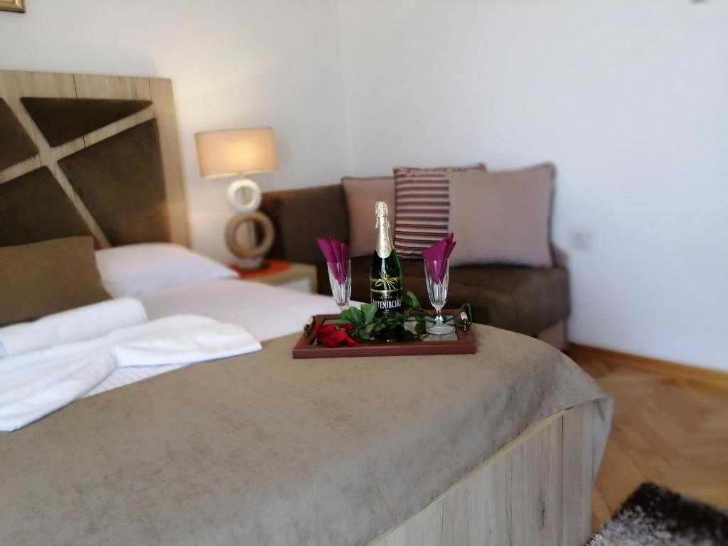 Ульцинь: Apartments Gazi