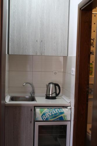 Ульцинь: Apartments Gazi