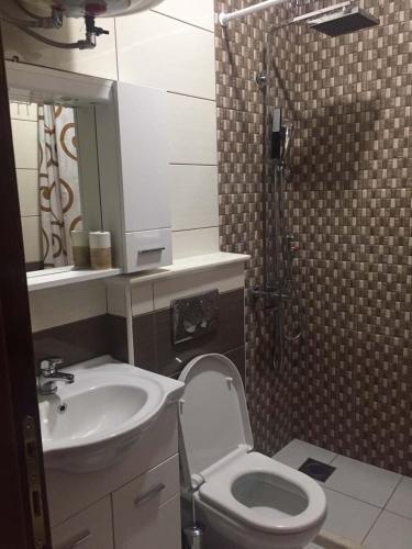 Ульцинь: Apartments Gazi