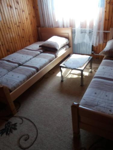 Жабляк: Apartments Beka