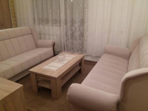 Жабляк: Apartments Beka