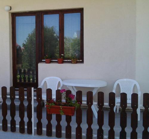 Жабляк: Apartments Beka
