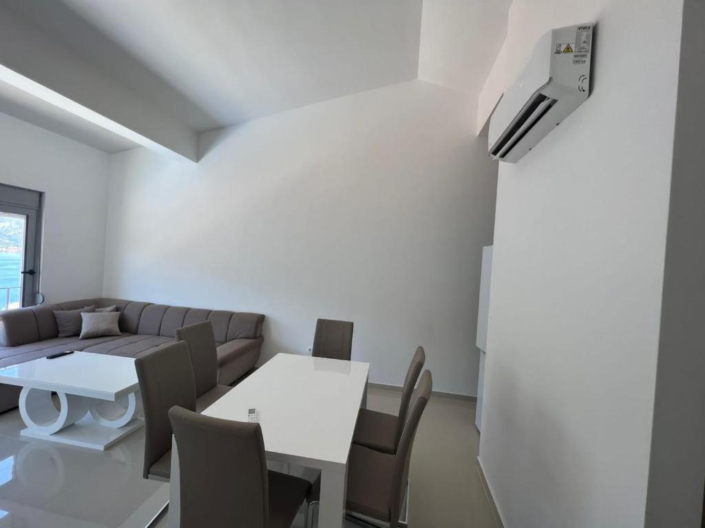 Доброта: Adriatic Pearl Apartments